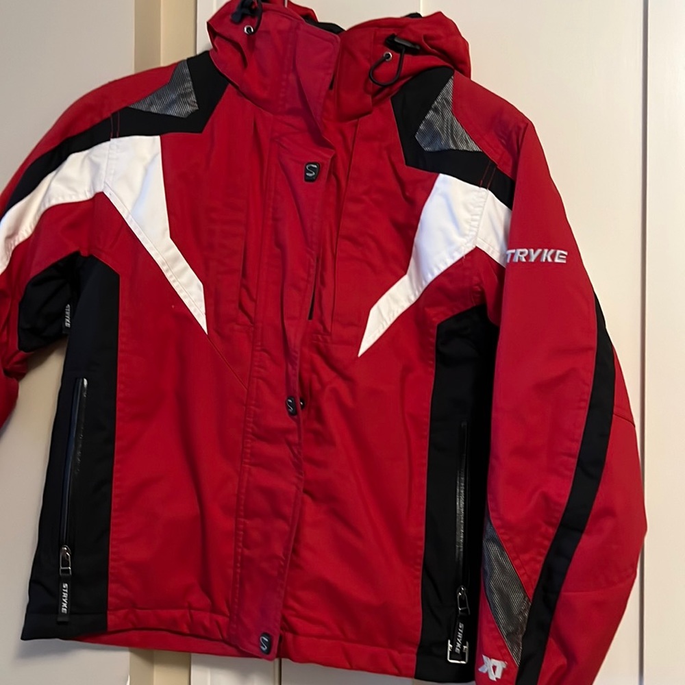 Stryke by Spyder hooded red w/ black trim ski jacket, Interior/exterior pockets